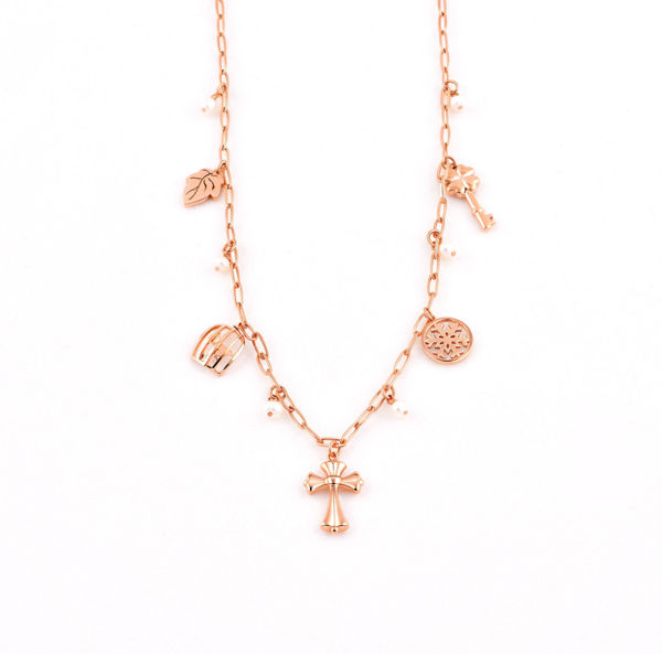 Picture of The source of happiness – the perfect combination of fashion and emotion